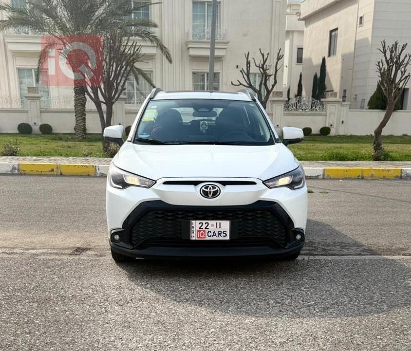 تويوتا كورولا كروس